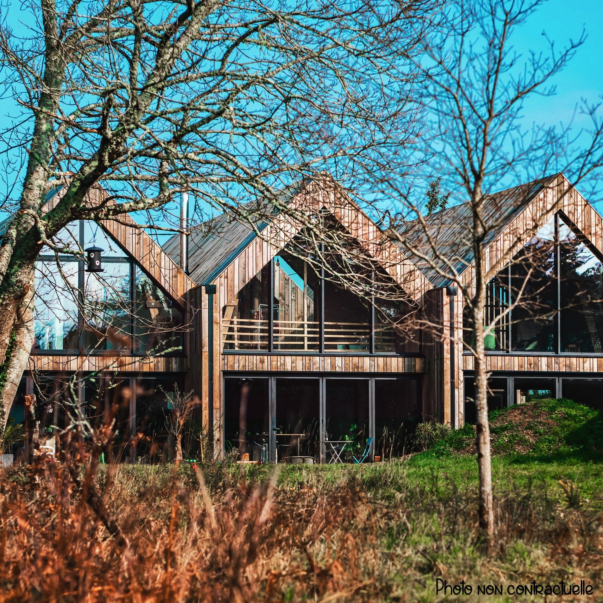 Terrain avec Permis - Style des maisons jumelées HUSSIGNY.jpg